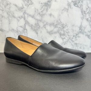 Dansko Leather Flats – Size 38 (Women’s 7.5–8)